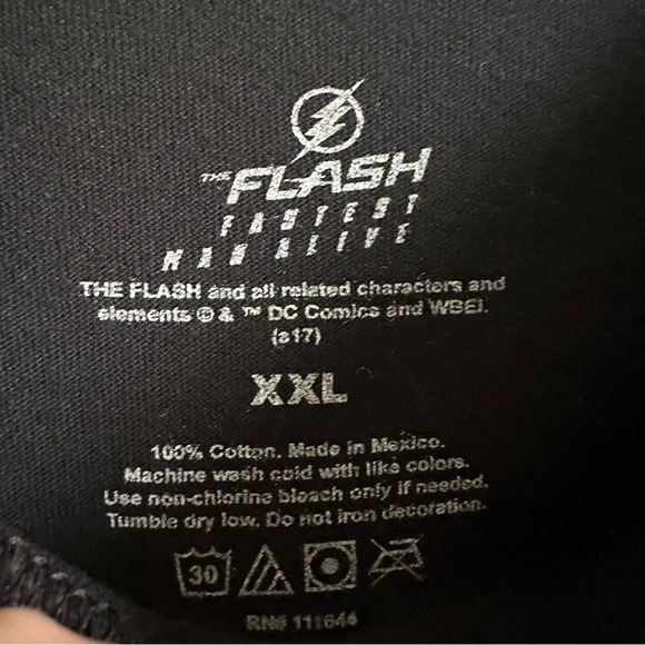 Mens “The Flash” Long Sleeve T shirt Size XXL Black DC Comics Fastest Man Alive - Picture 4 of 5